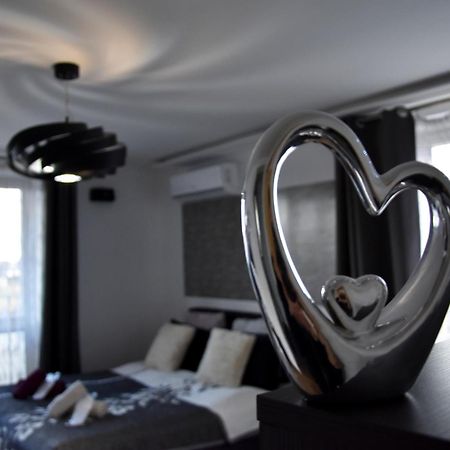 Apartament Night Premium Krakow Dış mekan fotoğraf