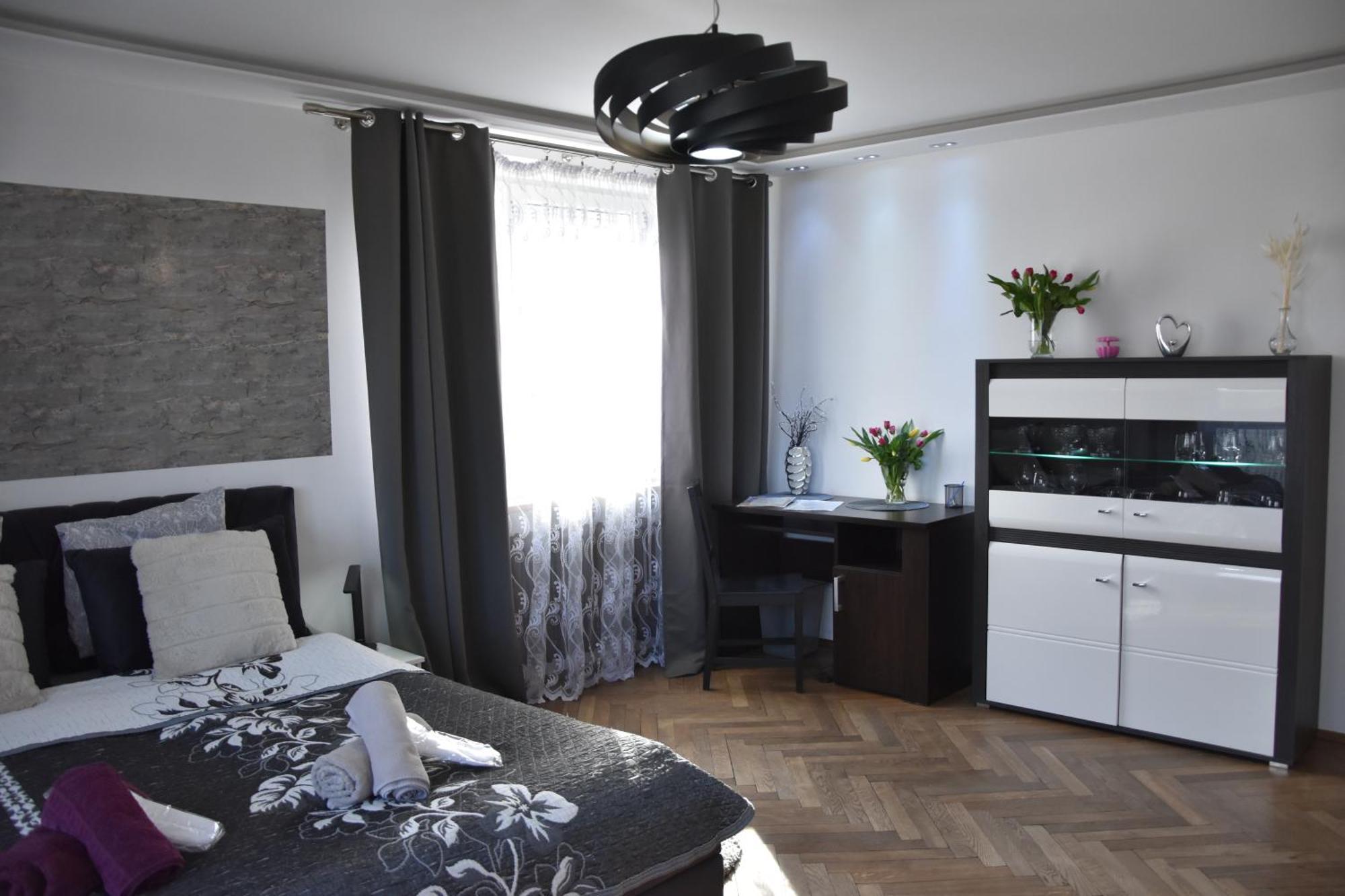 Apartament Night Premium Krakow Dış mekan fotoğraf