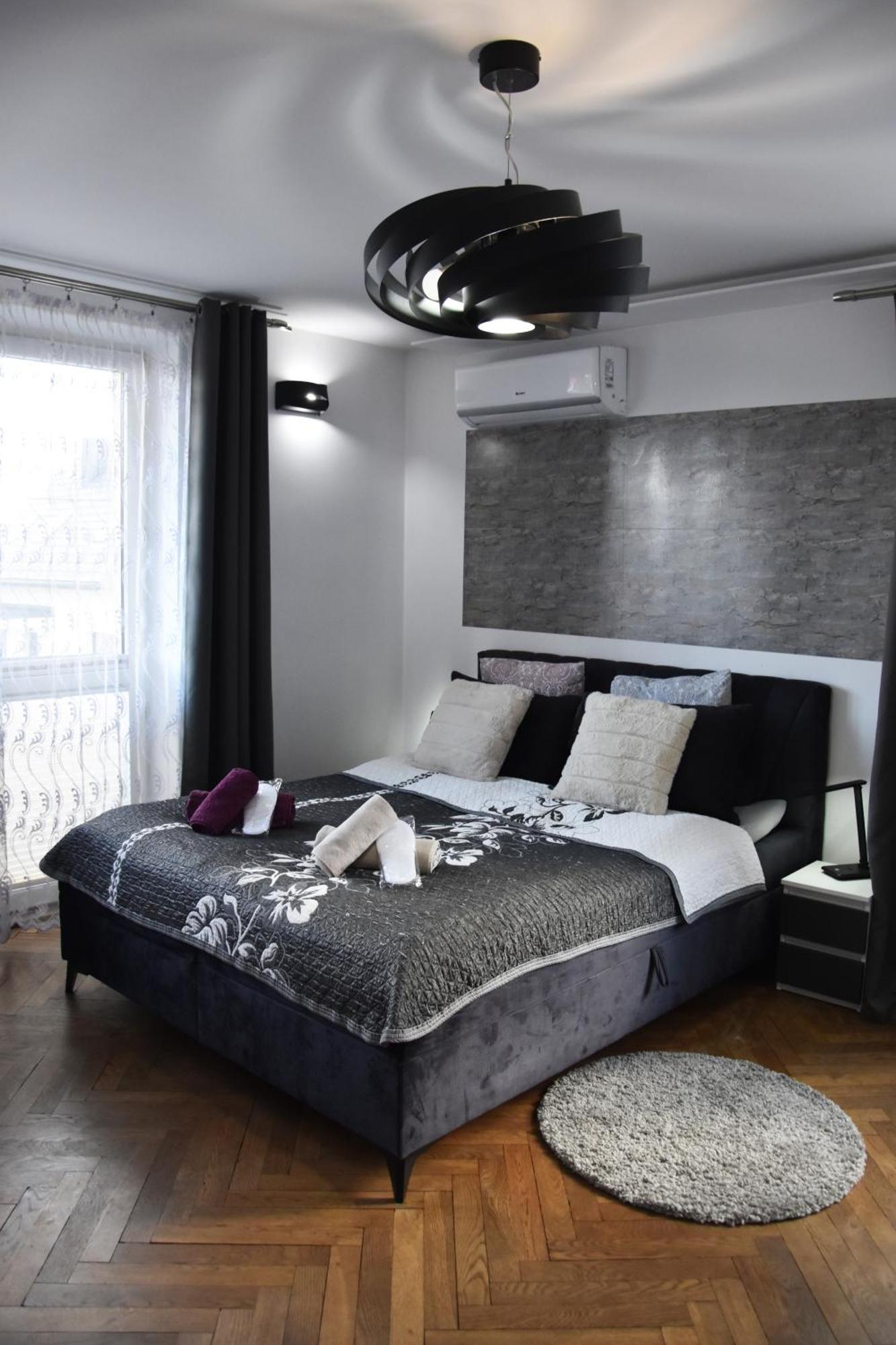 Apartament Night Premium Krakow Dış mekan fotoğraf