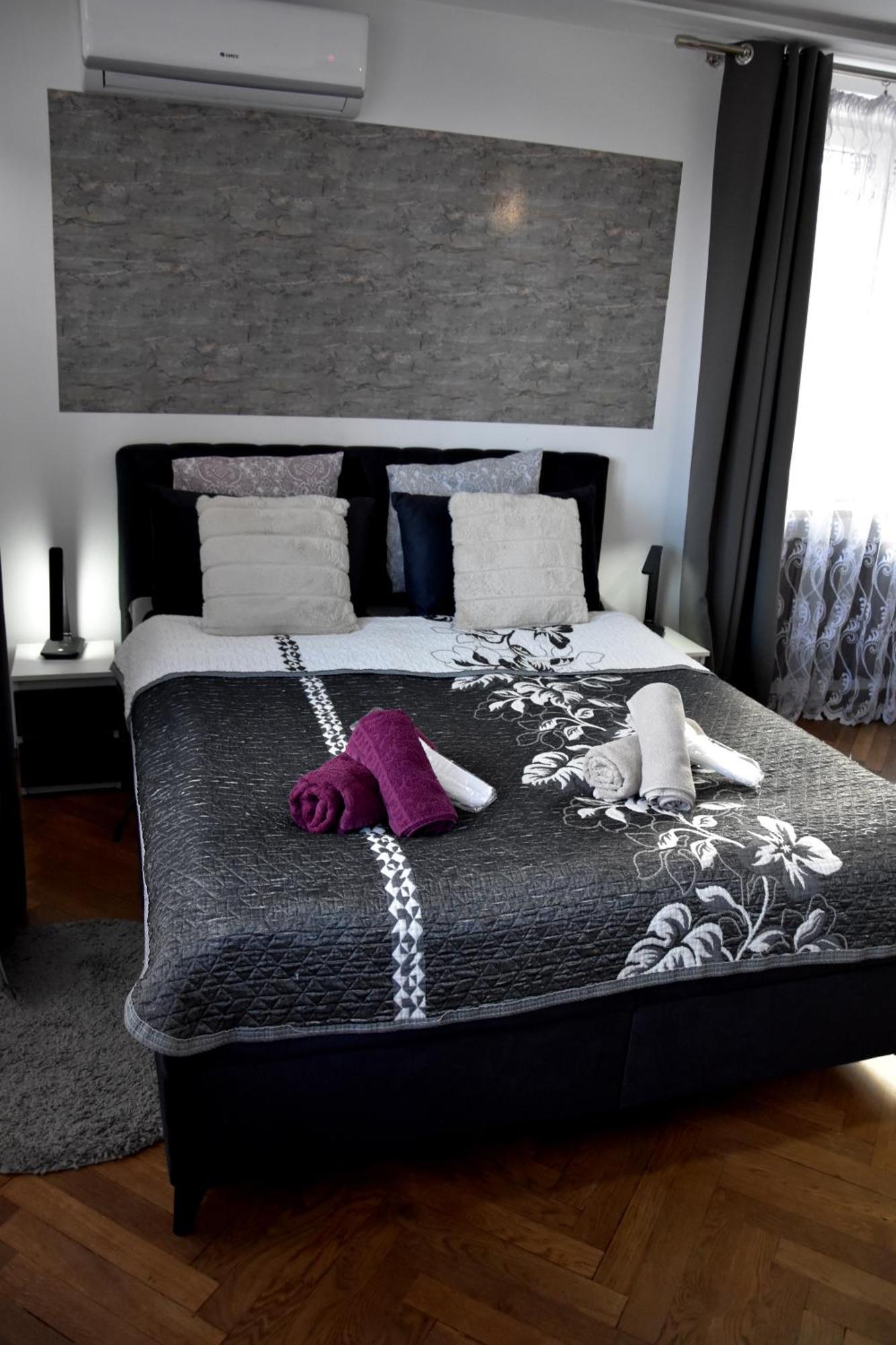Apartament Night Premium Krakow Dış mekan fotoğraf